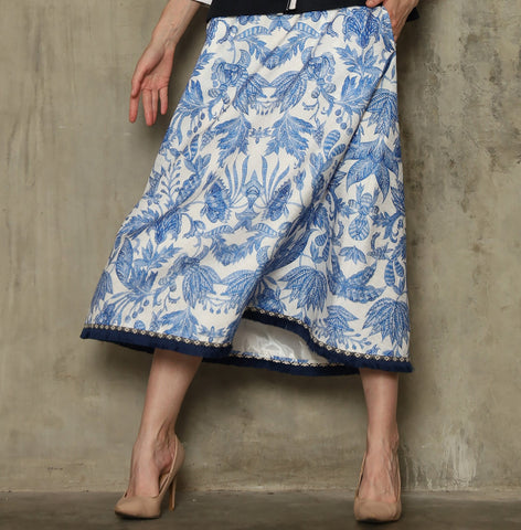 BLUE FLOWER FRINGE SKIRT