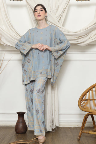 Light Blue Ikat R-neck Pants Set